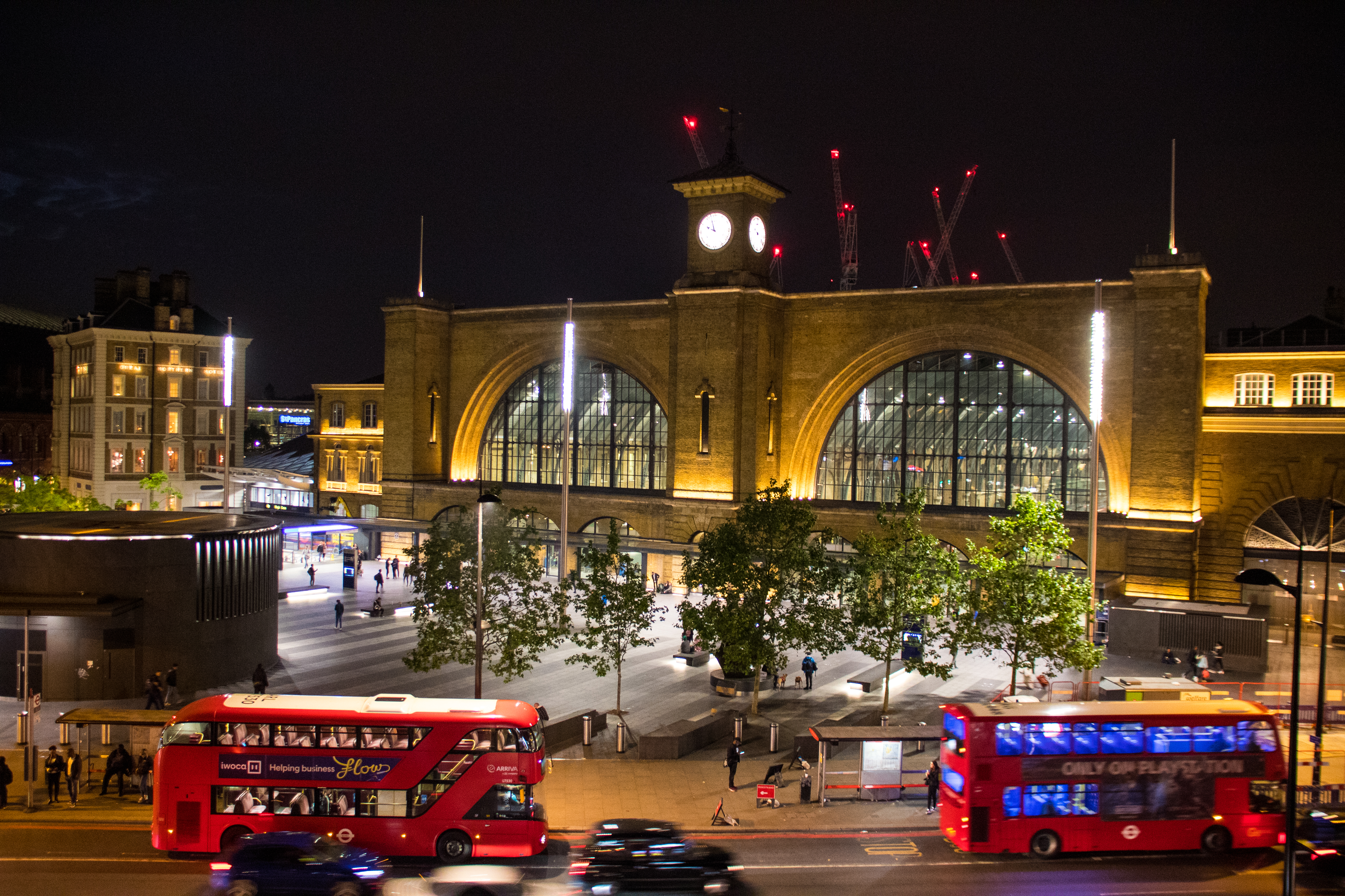 Gare St. Pancras en nocturne-sans titre (216 sur 253).jpg